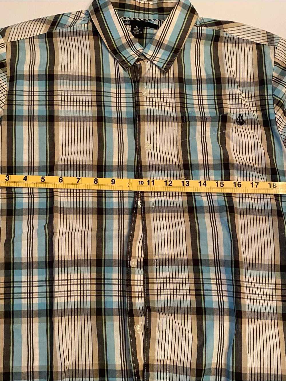 Volcom Men’s Plaid Button-Down Shirt in Blue and Cream